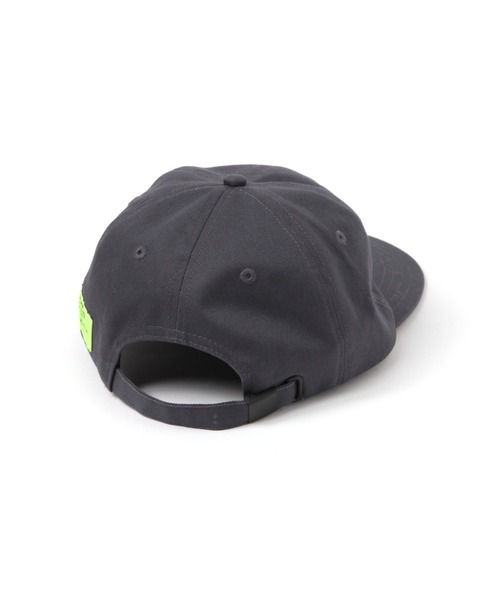 niko and...（ニコアンド）の「【OLD SMITH×WHATNOT】コラボ　フラットキャップ（キャップ・レディース・チャコール/ベージュ・FREE）」の8枚目の写真