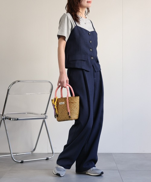 ap retro（アプレトロ）の「【セットアップ対応】フロントボタン麻ライクビスチェ/キャミソール《動画あり》（ベスト・レディース・ネイビー/アイボリー/ベージュ・FREE）」の6枚目の写真