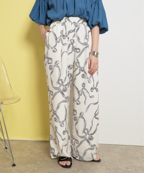 ふわふわおっきめリボン【1425】 リボン柄リラックスパンツ ワイドストレートシルエット タック