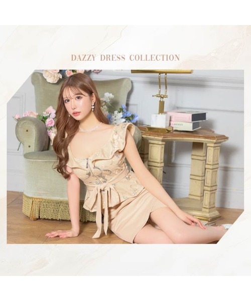 DAZZY(デイジー)の「フラワー刺繍 フロントジップ ウエストリボン フリルタイトミニドレス(ドレス・レディース・ブルー/ベージュ・S/M/L)」の12枚目の写真