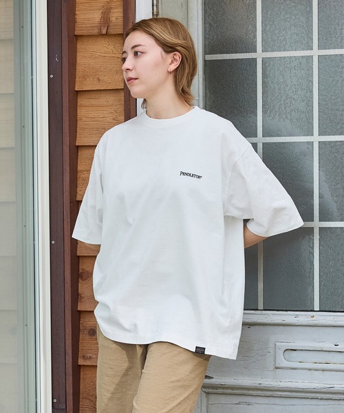 PENDLETON(ペンドルトン)の「PENDLETON/ペンドルトン ショートスリーブ バックエンブロイダリー Tシャツ(Tシャツ/カットソー・メンズ・オフホワイト/ブラック・MEDIUM/LARGE)」の9枚目の写真