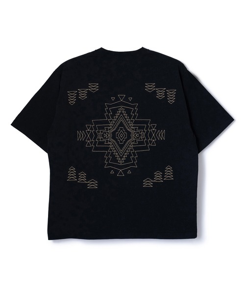 PENDLETON(ペンドルトン)の「PENDLETON/ペンドルトン ショートスリーブ バックエンブロイダリー Tシャツ(Tシャツ/カットソー・メンズ・オフホワイト/ブラック・MEDIUM/LARGE)」の20枚目の写真