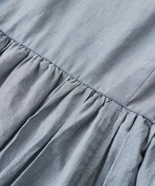 La boutique BonBon（ラブティックボンボン）の「【お上品】シアーデニムワンピース（ワンピース・レディース・ブルー/サックスブルー・36/38）」の4枚目の写真