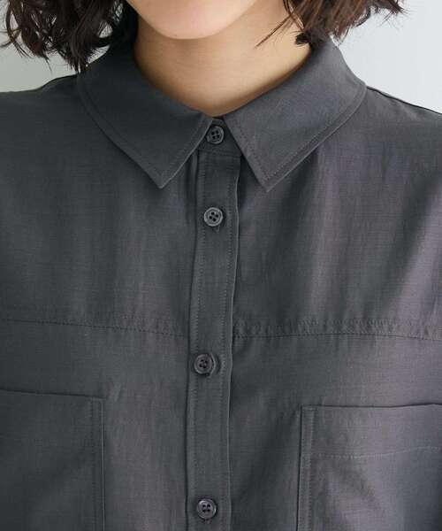 Green　Parks（グリーンパークス）の「7分袖ミディ丈シャツワンピース（シャツワンピース・レディース・ライトカーキ/ラベンダー/オフホワイト/チャコールグレー・FREE）」の13枚目の写真