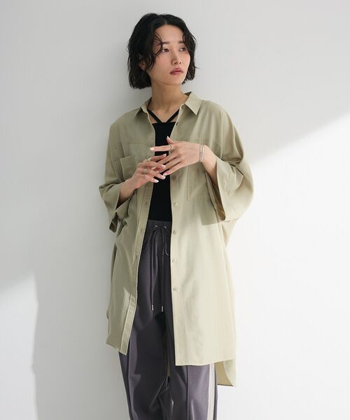 Green　Parks（グリーンパークス）の「7分袖ミディ丈シャツワンピース（シャツワンピース・レディース・ライトカーキ/ラベンダー/オフホワイト/チャコールグレー・FREE）」の21枚目の写真