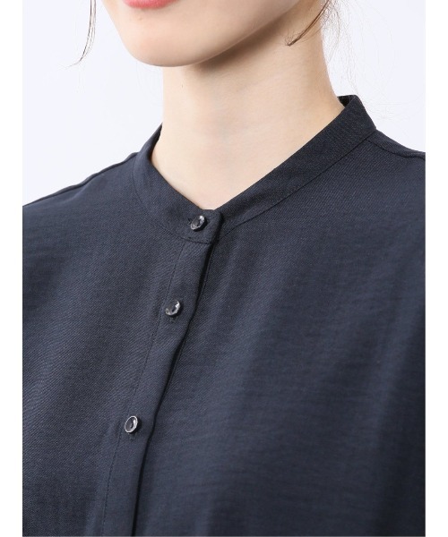 m.f.editorial(エムエフエディトリアル)の「【マシンウォッシャブル】m.f.エディトリアル レディース 麻調合繊 ウォッシャブル バンドカラー 半袖ブラウス(セットアップ可能)(シャツ/ブラウス・レディース・ネイビー/ライトグレー/ライトグリーン・MEDIUM/LARGE)」の18枚目の写真