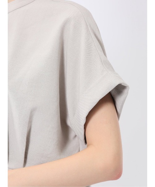 m.f.editorial(エムエフエディトリアル)の「【マシンウォッシャブル】m.f.エディトリアル レディース 麻調合繊 ウォッシャブル バンドカラー 半袖ブラウス(セットアップ可能)(シャツ/ブラウス・レディース・ネイビー/ライトグレー/ライトグリーン・MEDIUM/LARGE)」の10枚目の写真