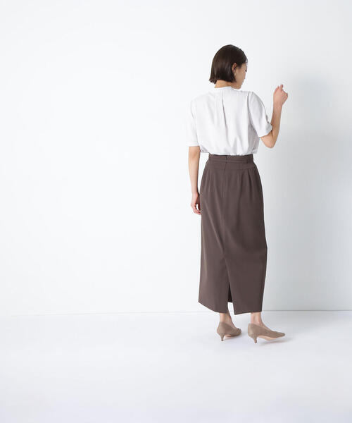 NATURAL BEAUTY BASIC（ナチュラルビューティーベーシック）の「◇ラッフルタイブラウス（シャツ/ブラウス・レディース・ダークブルー/グレイッシュベージュ/オフホワイト・SMALL/MEDIUM）」の5枚目の写真