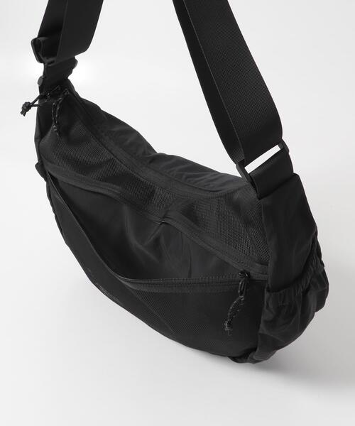 SENSE OF PLACE by URBAN RESEARCH（センスオブプレイスバイアーバンリサーチ）の「ナイロンメッシュショルダーバッグ（ショルダーバッグ・メンズ・ブラック/ライトベージュ/ライトカーキ・ONE）」の7枚目の写真