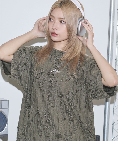 MSG(エムエスジー)の「オーバーサイズダメージロゴ刺繍カットソー【UNISEX】(Tシャツ/カットソー・メンズ・ブラック/カーキ/グレー・M/L)」の19枚目の写真