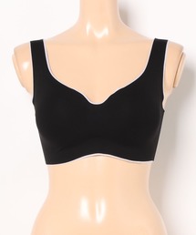 Sanei（サンエイ）の「【なめらかFITブラ】脇高設計で背中スッキリシルエット！重ね着風のデザイン性抜群で好評◎（ブラジャー）」