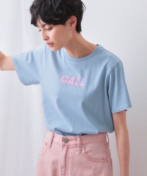 OPAQUE.CLIP(オペークドットクリップ)の「カラーロゴTシャツ【洗濯機洗い可】(Tシャツ/カットソー・レディース・ホワイト/ライトブルー/チャコールグレー・38/40/42)」の3枚目の写真
