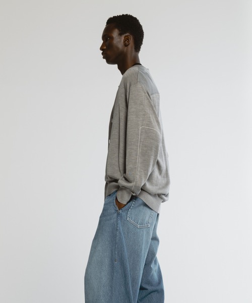 CINOH(チノ)の「SILK ELBOW STITCH KNIT CARDIGAN(カーディガン/ボレロ・メンズ・グレー/ネイビー・46/44)」の7枚目の写真