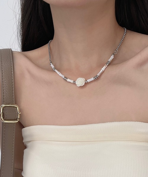 アンティーク調ローズビーズ シルバーチェーンネックレス MIN25s009