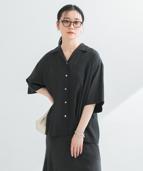 URBAN RESEARCH（アーバンリサーチ）の「『接触冷感』キュプラオープンカラーシャツ（シャツ/ブラウス・レディース・ベージュ系その他/ブラック・FREE）」の7枚目の写真