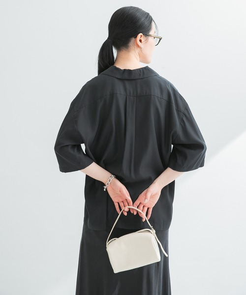 URBAN RESEARCH（アーバンリサーチ）の「『接触冷感』キュプラオープンカラーシャツ（シャツ/ブラウス・レディース・ベージュ系その他/ブラック・FREE）」の10枚目の写真