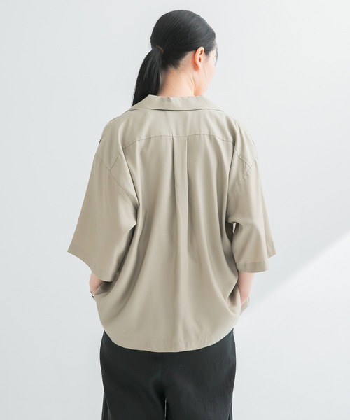 URBAN RESEARCH（アーバンリサーチ）の「『接触冷感』キュプラオープンカラーシャツ（シャツ/ブラウス・レディース・ベージュ系その他/ブラック・FREE）」の18枚目の写真