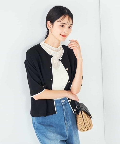 a.v.v(アーヴェヴェ)の「【UVカット/接触冷感】バイカラーハーフスリーブカーディガン(カーディガン/ボレロ・レディース・ホワイト/ブラック・40/38)」の2枚目の写真