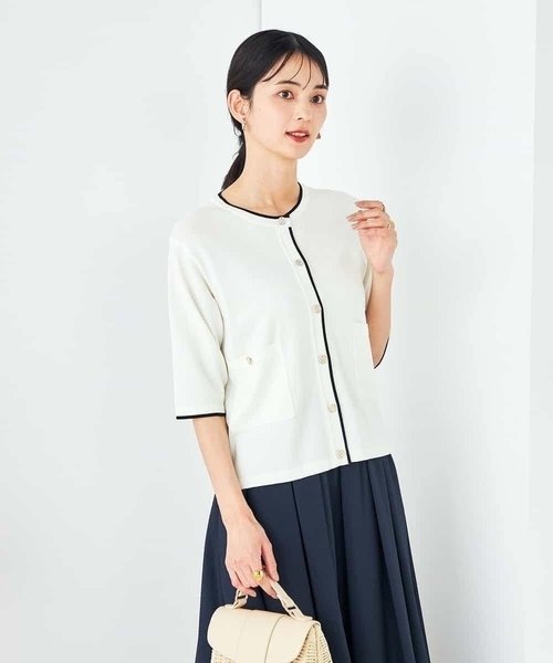 a.v.v(アーヴェヴェ)の「【UVカット/接触冷感】バイカラーハーフスリーブカーディガン(カーディガン/ボレロ・レディース・ホワイト/ブラック・40/38)」の7枚目の写真