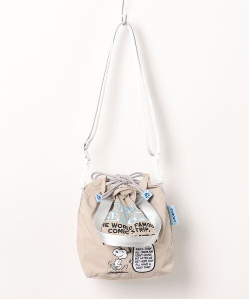 PEANUTS(ピーナッツ)の「PEANUTS/ピーナッツ ALL刺繍ショルダー巾着(ショルダーバッグ・レディース・カーキ/ベージュ/ライトブルー・ONE SIZE)」の2枚目の写真