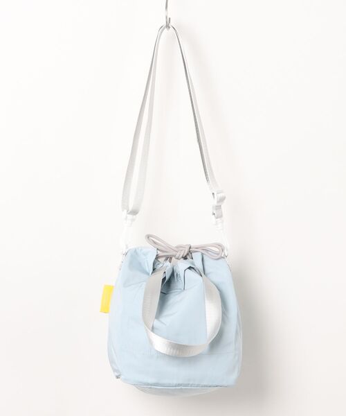 PEANUTS(ピーナッツ)の「PEANUTS/ピーナッツ ALL刺繍ショルダー巾着(ショルダーバッグ・レディース・カーキ/ベージュ/ライトブルー・ONE SIZE)」の4枚目の写真