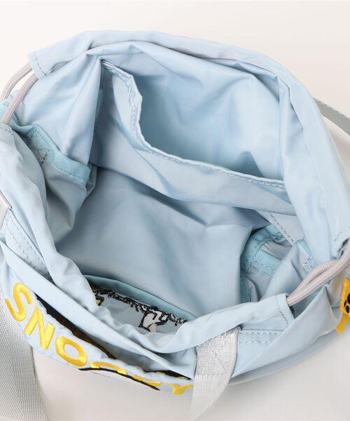 PEANUTS(ピーナッツ)の「PEANUTS/ピーナッツ ALL刺繍ショルダー巾着(ショルダーバッグ・レディース・カーキ/ベージュ/ライトブルー・ONE SIZE)」の6枚目の写真