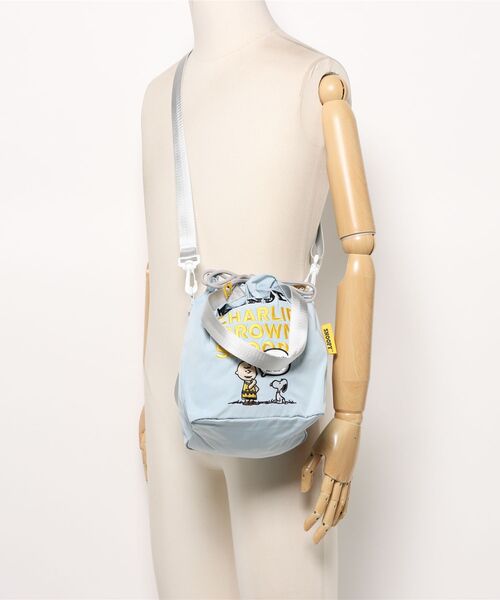 PEANUTS(ピーナッツ)の「PEANUTS/ピーナッツ ALL刺繍ショルダー巾着(ショルダーバッグ・レディース・カーキ/ベージュ/ライトブルー・ONE SIZE)」の8枚目の写真