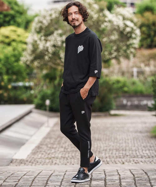 1minute 1second（ワンミニットワンセカンド）の「mp13841-cardboard knit pants with logo print イージーパンツ（その他パンツ・メンズ・ブラック/トップグレー・S/M/L/XL）」の6枚目の写真