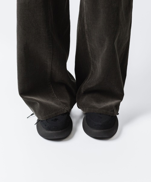 VEIN (ヴェイン)の「コットンジャージー×リップストップ オーバルソール トレイナー / COTTON JERSEY x RIPSTOP OVAL SOLE TRAINER(スニーカー・メンズ・ブラック・42/41)」の13枚目の写真