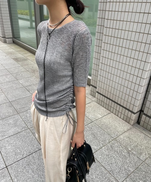 AIC.(エーアイシー)の「バックオープンシャーリングシアーリブトップス(その他トップス・レディース・チャコールグレー/オフホワイト・FREE)」の11枚目の写真