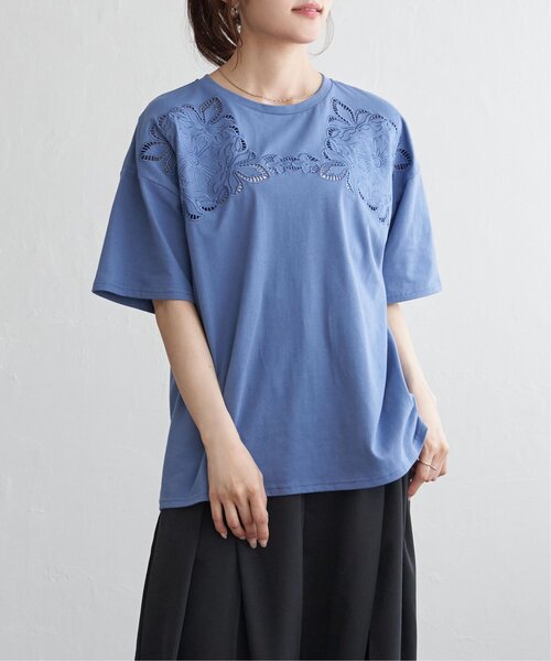 セール】花柄カットワーク刺繍Tシャツ（Tシャツ/カットソー