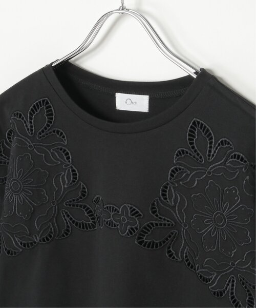 notch.(ノッチ)の「花柄カットワーク刺繍Tシャツ(Tシャツ/カットソー・レディース・ブラック/オフホワイト/ブルー・M)」の14枚目の写真