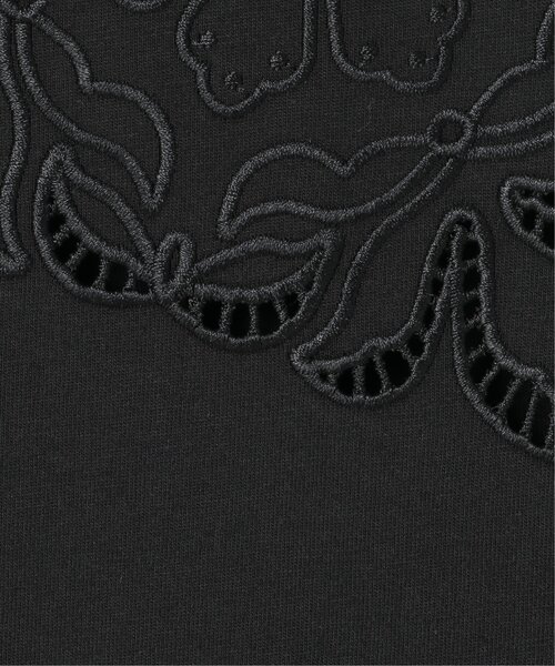 notch.(ノッチ)の「花柄カットワーク刺繍Tシャツ(Tシャツ/カットソー・レディース・ブラック/オフホワイト/ブルー・M)」の15枚目の写真