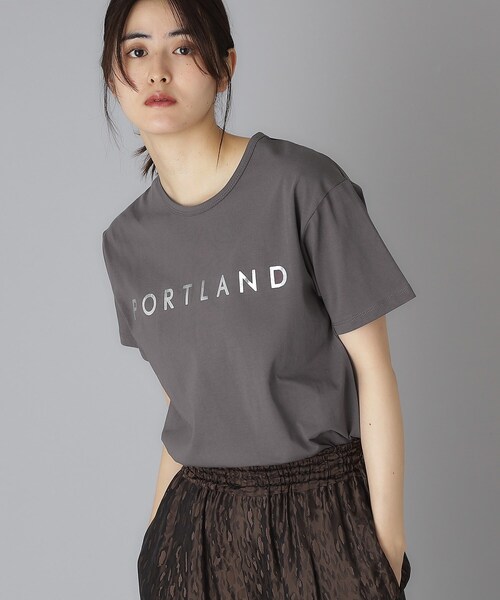 DRESSTERIOR（ドレステリア）の「20／1シルケット風天竺Tシャツ（Tシャツ/カットソー・レディース・ブラック/ダークブラウン/チャコールグレー/オフホワイト・38/36/34）」の11枚目の写真