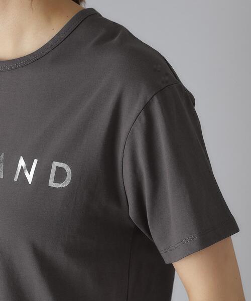 DRESSTERIOR（ドレステリア）の「20／1シルケット風天竺Tシャツ（Tシャツ/カットソー・レディース・ブラック/ダークブラウン/チャコールグレー/オフホワイト・38/36/34）」の15枚目の写真