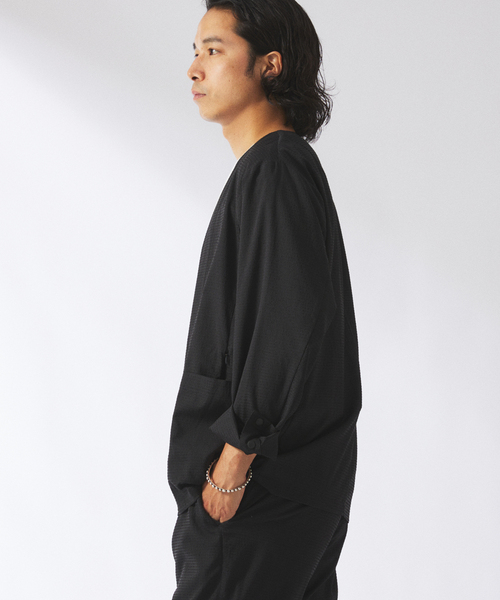 JOURNAL STANDARD relume（ジャーナルスタンダード　レリューム）の「【DRY-STUFF】エアリードッツ サッカー ノーカラージャケット（ノーカラージャケット・メンズ・ブラック/ダークブルー/ナチュラル・MEDIUM/LARGE）」の19枚目の写真