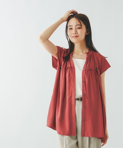 GLOBAL WORK（グローバルワーク）の「さらさらリラックスネックフリル/571309（シャツ/ブラウス・レディース・レッド/ネイビー/イエロー系その他4/グレイッシュベージュ/ストライプ/ダークブラウン・MEDIUM/LARGE）」の5枚目の写真