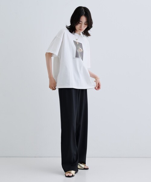 GALLEST（ギャレスト）の「【一部店舗限定】フラワープリントT（Tシャツ/カットソー・レディース・ホワイト系3/ホワイト系1/ホワイト系2・38）」の9枚目の写真