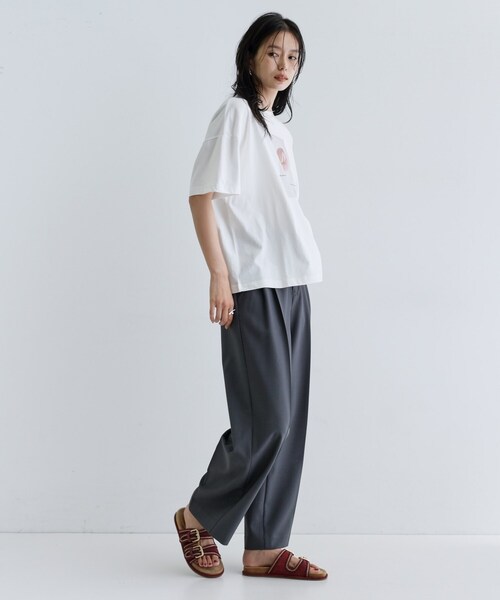 GALLEST（ギャレスト）の「【一部店舗限定】フラワープリントT（Tシャツ/カットソー・レディース・ホワイト系3/ホワイト系1/ホワイト系2・38）」の11枚目の写真