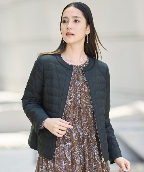 極美品✨完売✨24AW 自由区 ライトリバーノーカラー ジャケット ネイビー ライトダウンリバーシブルノーカラー ジャケット（ダウンジャケット