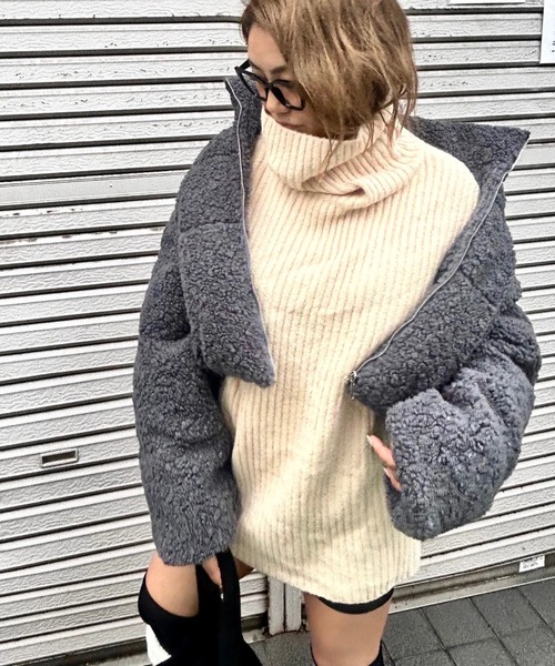 ipugo(イプゴ)の「ipugo/イプゴ ハイネックオーバーロングニット 冬服(ニット/セーター・レディース・アイボリー/ブラウン・FREE)」の8枚目の写真