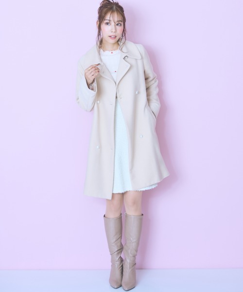 marun（マルン）の「＜大きいサイズ＞衿元フェイクファーリボンベルトフレアコート　marun（その他アウター・レディース・ブラック/ベージュ・L/5L/4L/3L/LL）」の5枚目の写真