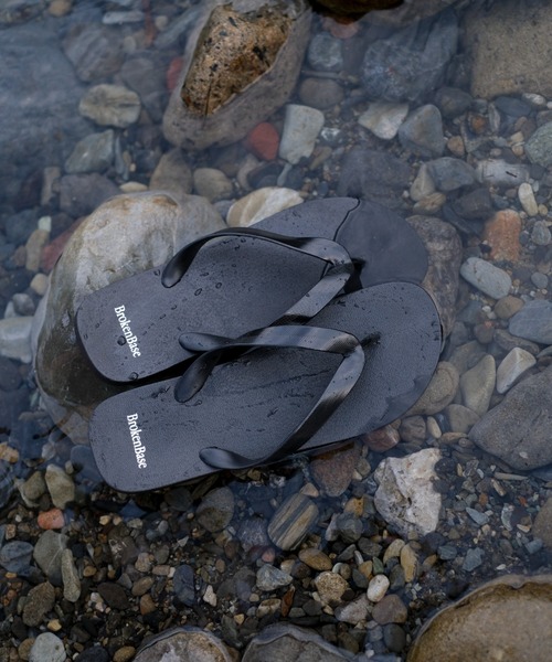 BROKEN BASE(ブロークンベース)の「Logo sandal(サンダル・メンズ・ブラック・SMALL/MEDIUM/LARGE)」の4枚目の写真