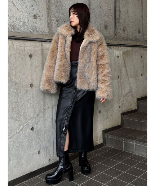 MURUA（ムルーア）の「2wayスタッズカバーブーツ（ブーツ・レディース・ブラック・22.5/23.5/24.5）」の4枚目の写真