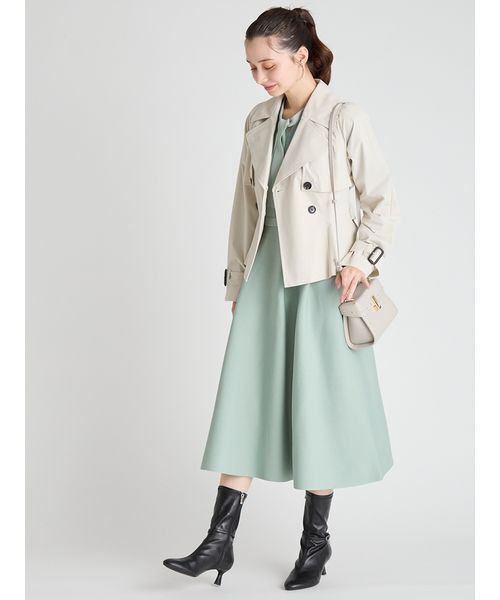 CELFORD（セルフォード）の「ペプラムトレンチショートコート（トレンチコート・レディース・アイボリー/ダークネイビー・36/38）」の11枚目の写真