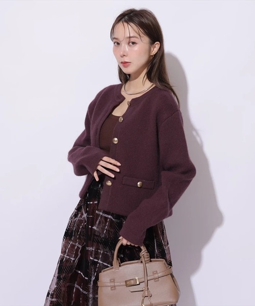 Mystrada（マイストラーダ）の「金釦コーディガン（ニット/セーター・レディース・レッド系その他3/ピンク/ホワイト/チャコールグレー・38/36）」の4枚目の写真