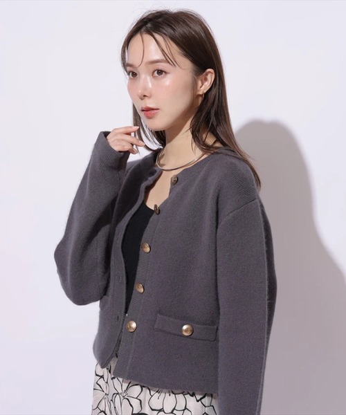 Mystrada（マイストラーダ）の「金釦コーディガン（ニット/セーター・レディース・レッド系その他3/ピンク/ホワイト/チャコールグレー・38/36）」の9枚目の写真