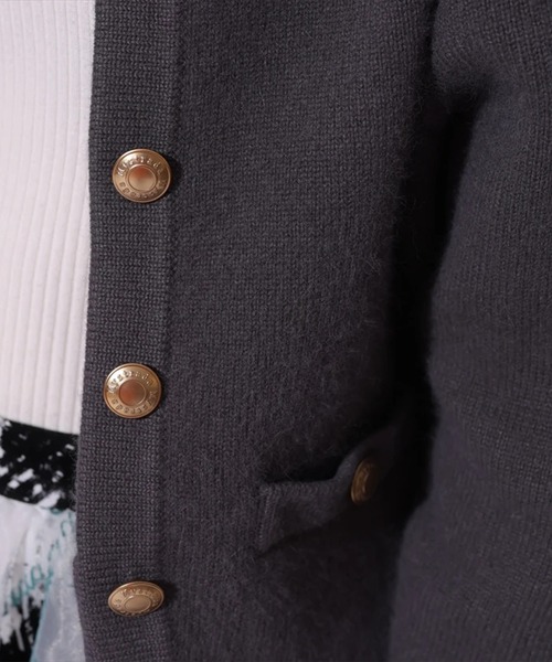 Mystrada（マイストラーダ）の「金釦コーディガン（ニット/セーター・レディース・レッド系その他3/ピンク/ホワイト/チャコールグレー・38/36）」の11枚目の写真