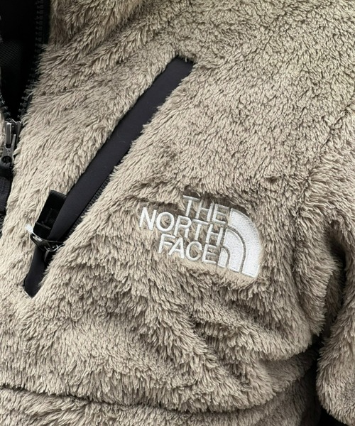 THE NORTH FACE（ザノースフェイス）の「【THE NORTH FACE】Versa Loft Jacket（その他アウター・メンズ・ブラック/ベージュ系その他・X-LARGE/LARGE/MEDIUM）」の7枚目の写真
