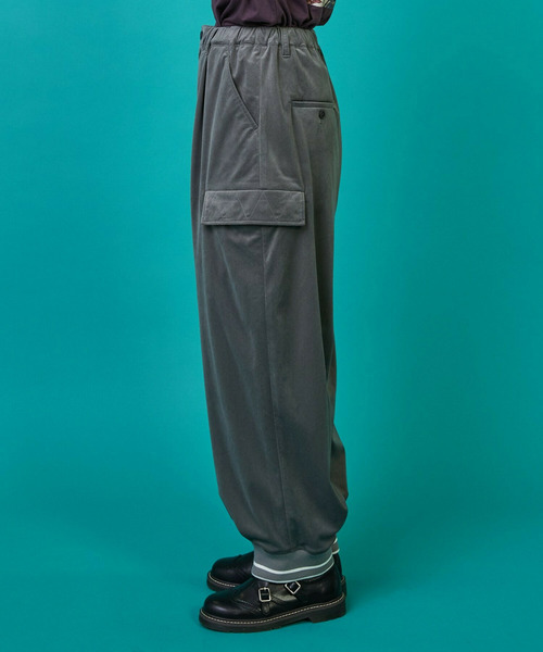 FRAPBOIS（フラボア）の「トリコーデ パンツ（その他パンツ・レディース・グレー/ブラック・2/1）」の3枚目の写真
